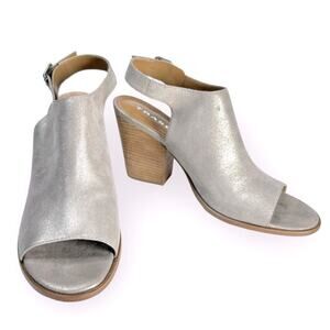 Trask Parker Ankle Sandal Peep Toe Metallic Gray Stacked Block Heel Size 10M New